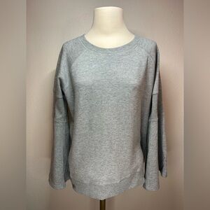Kenneth Cole New York Women's Gray Bell Sleeve Crewneck Sweater - Size Large